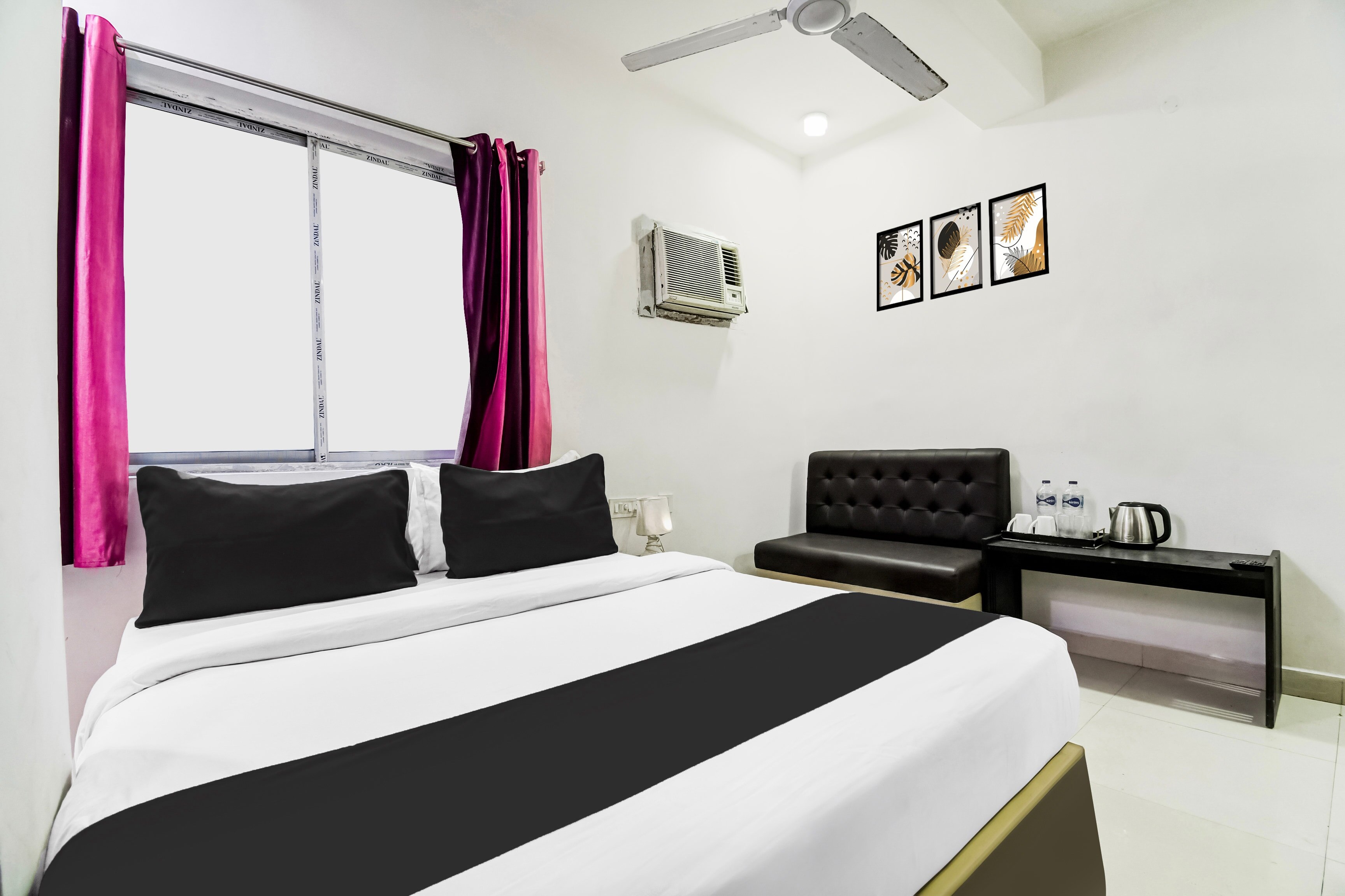 Super Hotel O Uttar Panchanna - Tap to explore photos