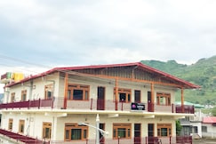 Lotus Lake View Inn, Bhimtal