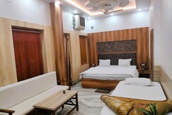 Hotel Aditya Plaza, Deoghar