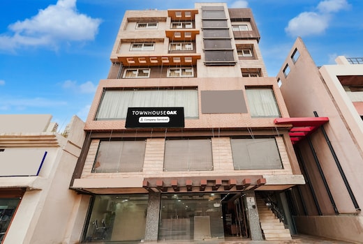 Townhouse Oak Bhilai Railway Junction Formerly Hotel Lotus