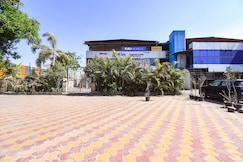 FabHotel Blue Inn I, Pune