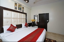 Hotel Hi LIfe, Delhi