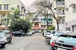 Nivera Stays 4BHK Luxury Private Home near Airport, South Delhi, Delhi