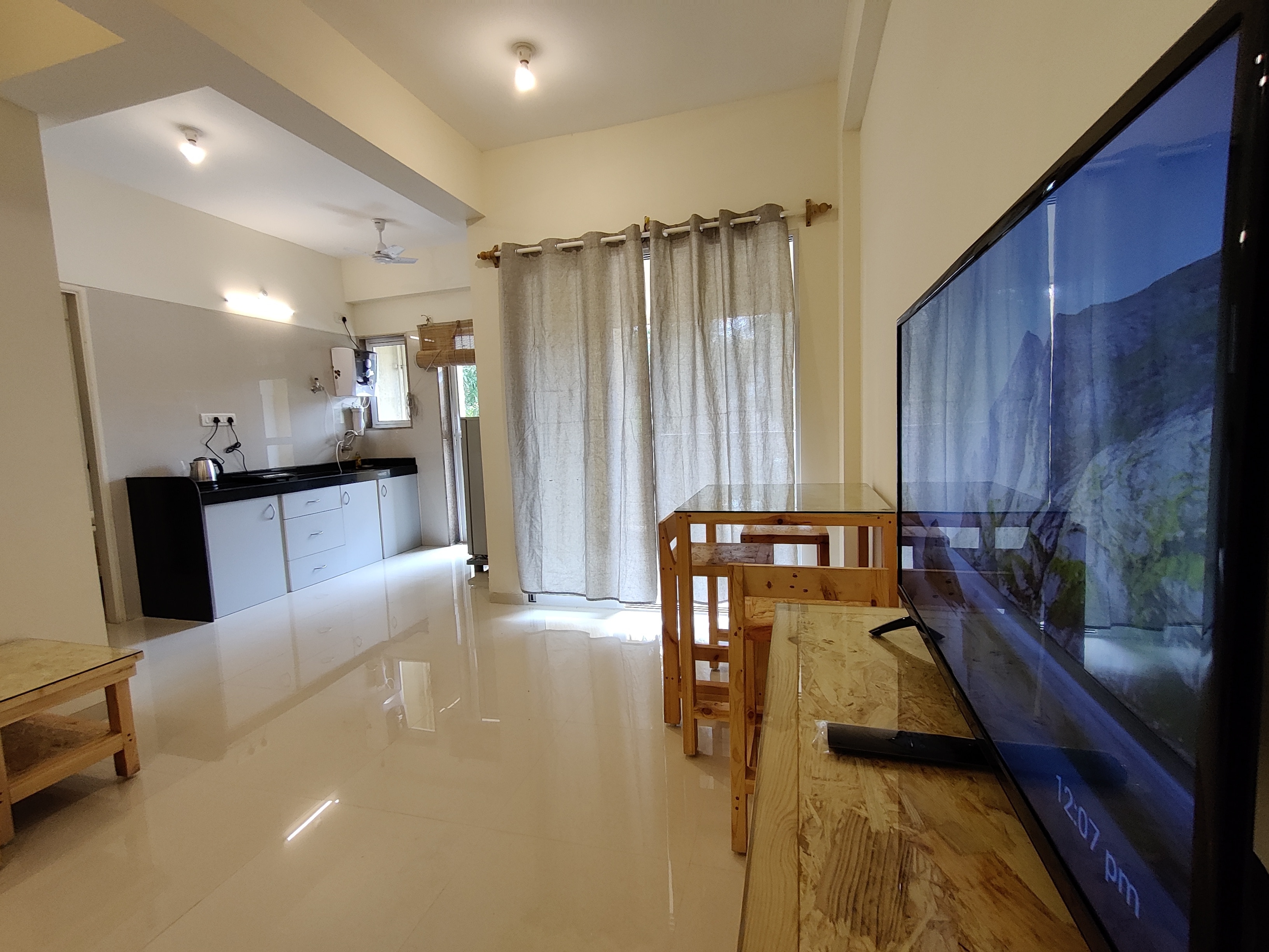 Chic 1 BHK near Anjuna Beach by Genesis Leisure - Tap to explore photos