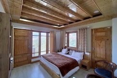 Himalayan Forest Valley Homestay | Rooms & Caretaker, Chail