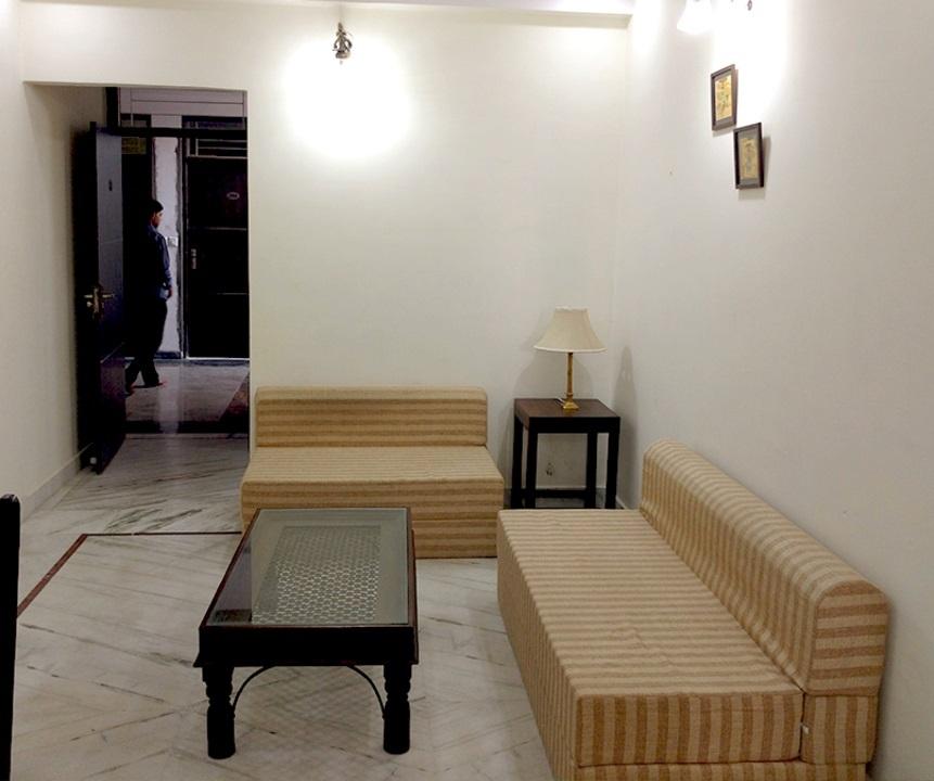Raghu's Homestay | Entire 2 BHK Apartment - Tap to explore photos
