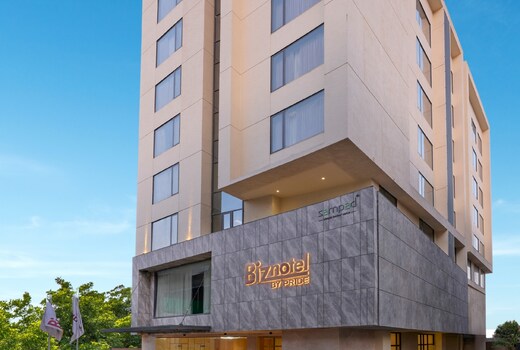 Biznotel by Pride Motera