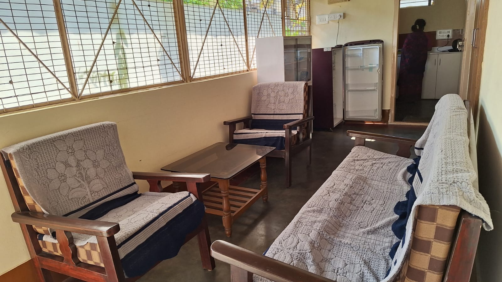 Golden Nest Homestay - Tap to explore photos