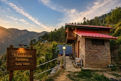 The Woodstone Farmstay | Traditional Himachali Eco-Cottage, Sainj