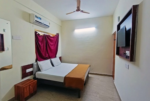 Aishwarya Boarding Lodging