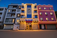 FabHotel Western, Delhi