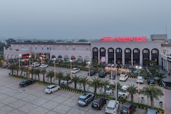 Hotel Highway Prince, Mandawar