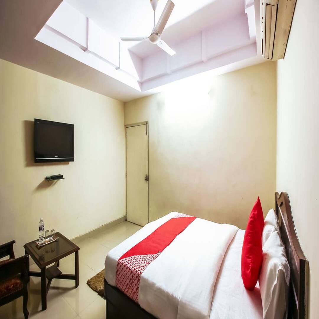 Hotel Pride Banjara - Tap to explore photos