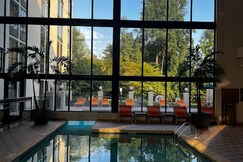 Holiday Inn Asheville Biltmore, Buncombe
