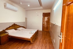 Peaceful Private Room Central Chandigarh, Chandigarh