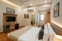 Opus by Hotel Shiv, Delhi