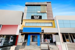 Hotel O Rajahmundry Central Railway Station Formerly Sanjeevi Residency, Rajahmundry