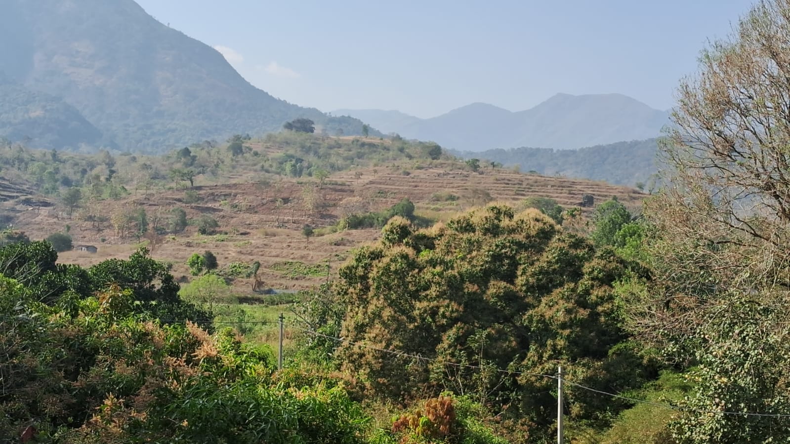 Blue Hills View - Serviced Villa - Tap to explore photos