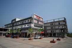 The Sky Imperial Unity Inn, Rajpipla