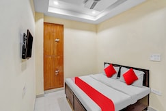 Hotel O Mt Stays, Noida