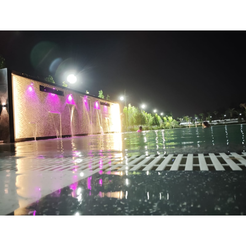 JR GRAND RESORT - Tap to explore photos