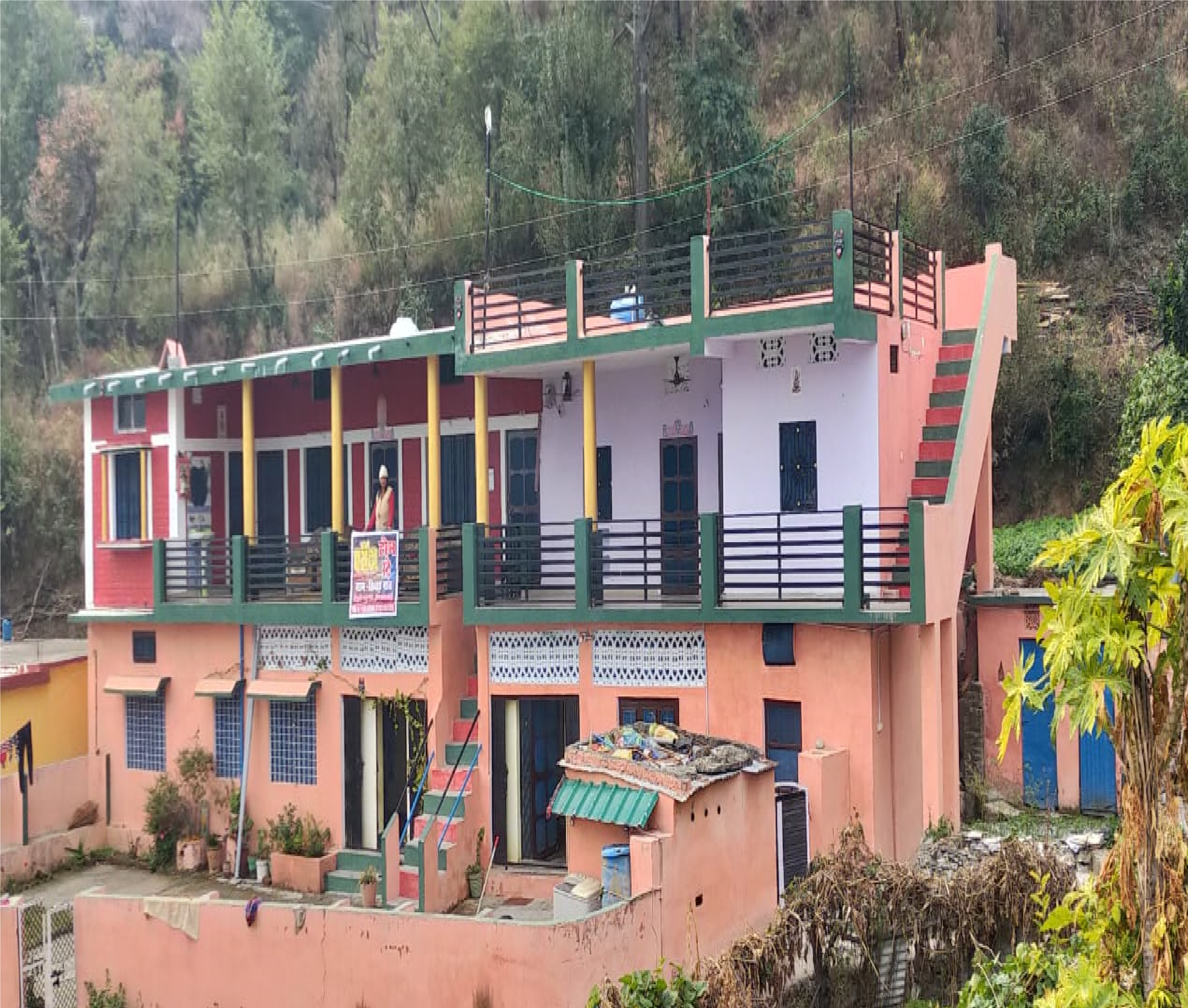 Gharonda Homestay Near Tehri Lake - Tap to explore photos