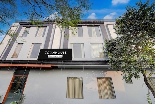 Super Townhouse Red Cross Amritsar Formerly Amar Villa