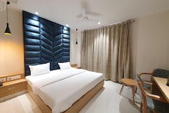 Hotel Scarlet, Gwalior