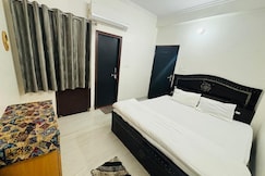 Hotel Awadh Pearl, Lucknow