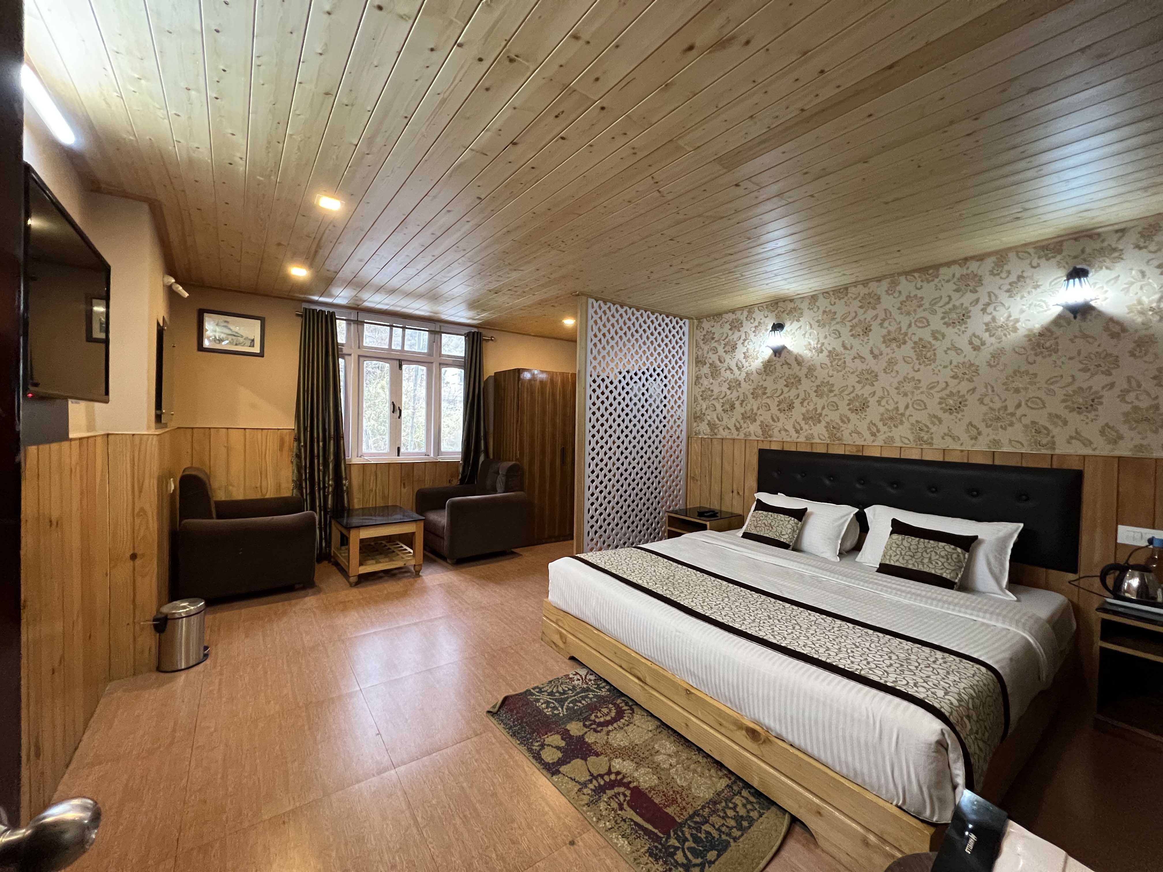 Etho Metho Hotel - Tap to explore photos