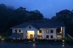 The Heritage Club - Tripura Castle Hotel and Spa, Jowai