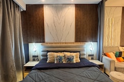 Luxury 37th Floor River City View, Noida