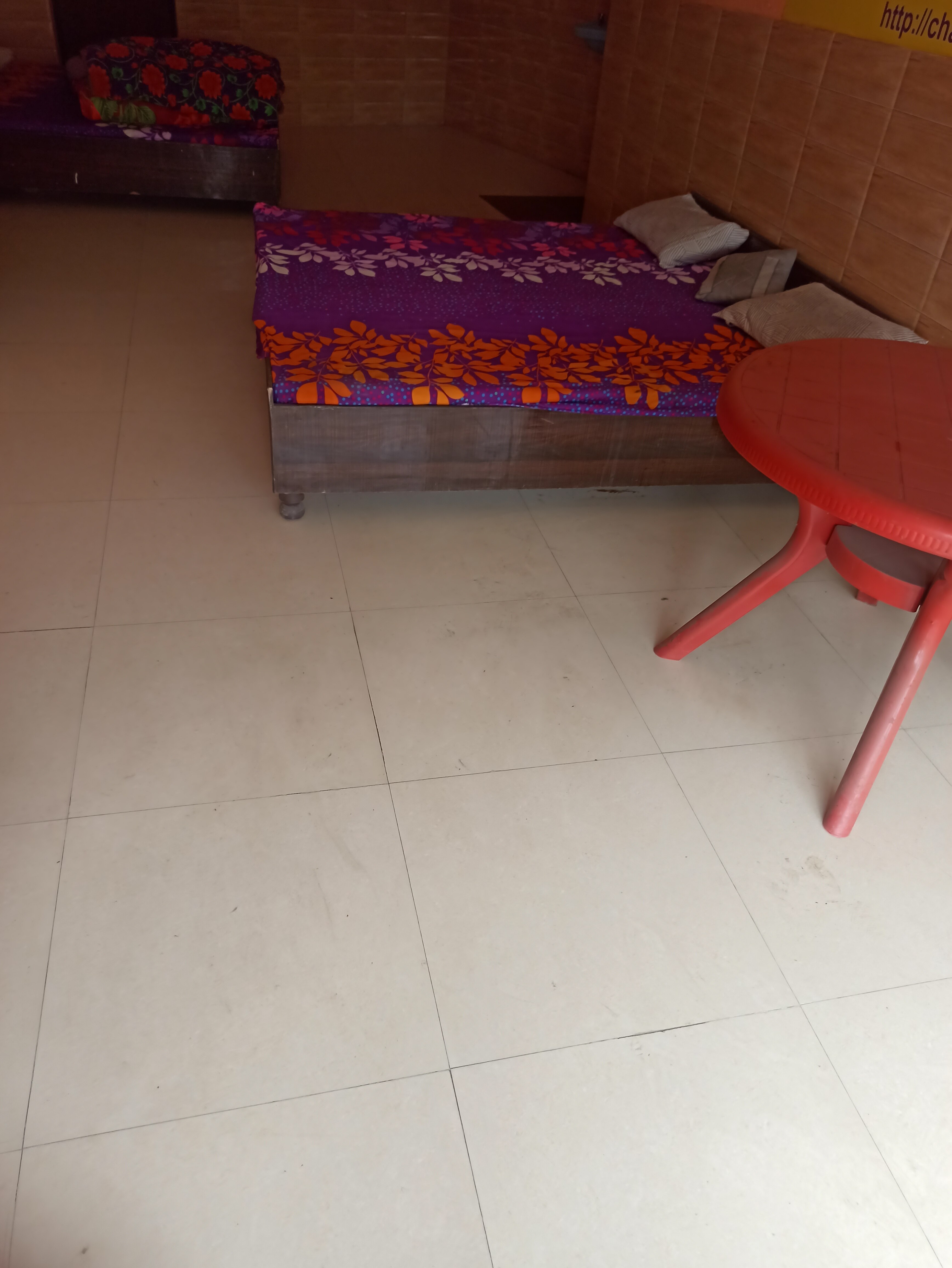 shivalik guest house - Tap to explore photos