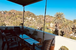 B S  House, Mount Abu