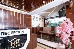 HR Grand Hotel Jasola by FMJ Homestead, Delhi