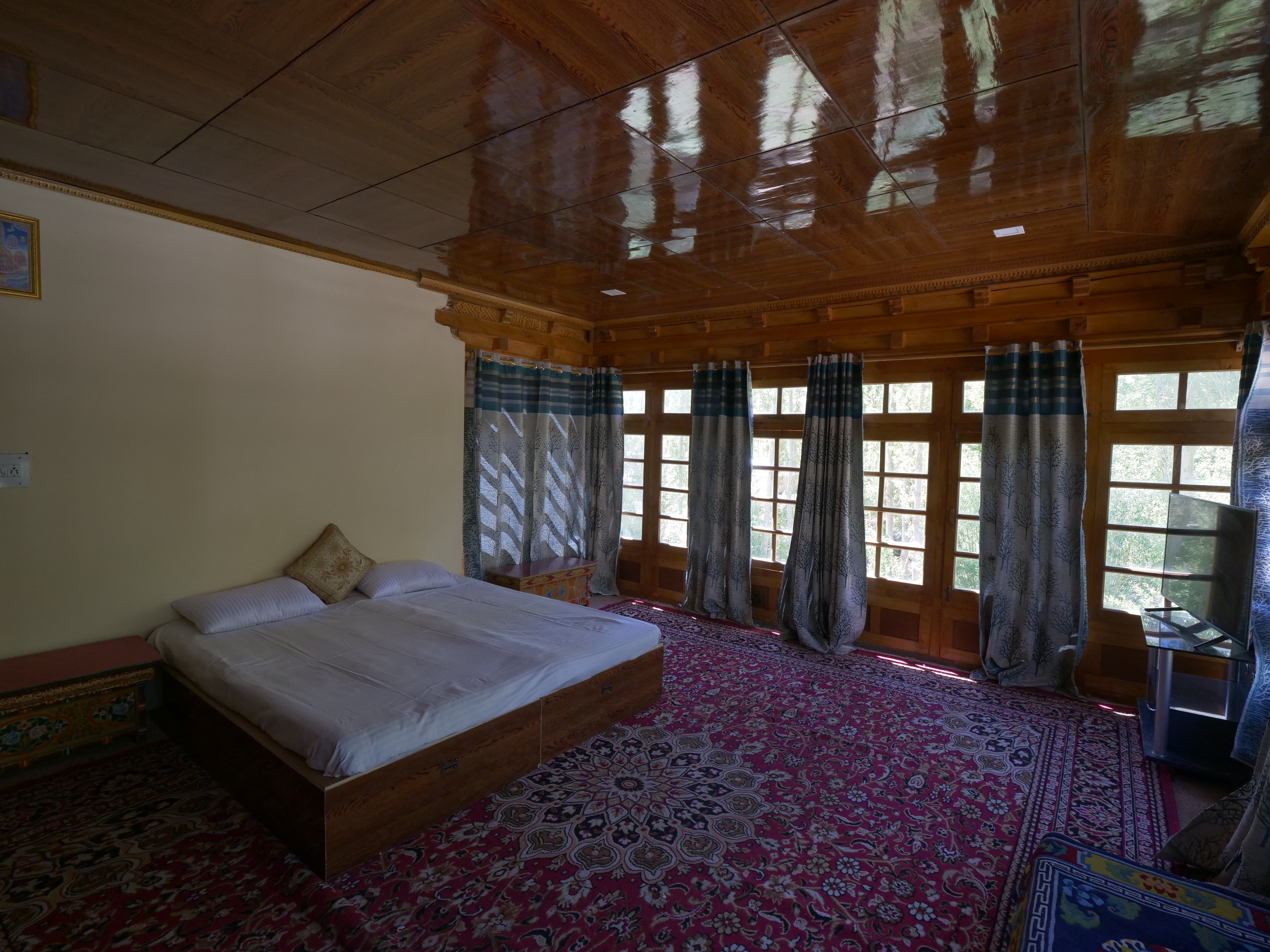 Hanugun-1 (Himalayan Farmstays) - Tap to explore photos