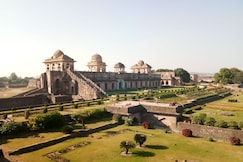 Mandu Sarai, Khargone