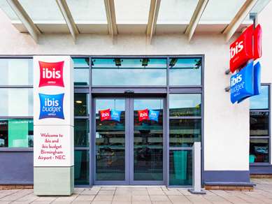 IBIS BUDGET BIRMINGHAM AIRPORT - Tap to explore photos