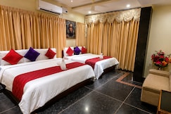 HOTEL KSR GRAND, Tada