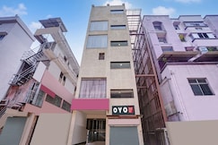 Super Hotel O Grill Inn, Dhanbad