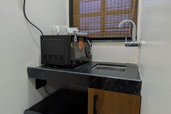V Studio, Pune