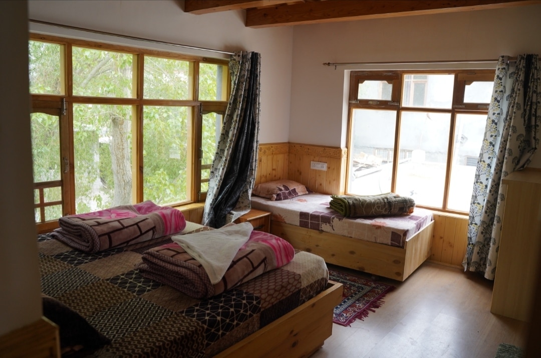 Deser Homestay kaza - Tap to explore photos