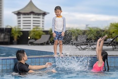 فوكو أورتشارد سينجابور باي آيتش جي, سنغافور