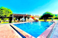 Pool party Gurgaon farm 4bhk, Sohna