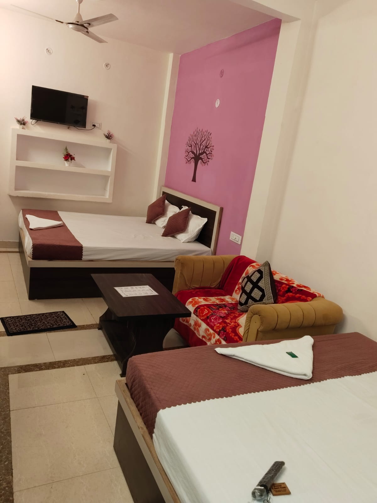 RUDRA PAYING GUEST HOUSE NAGWA - Tap to explore photos