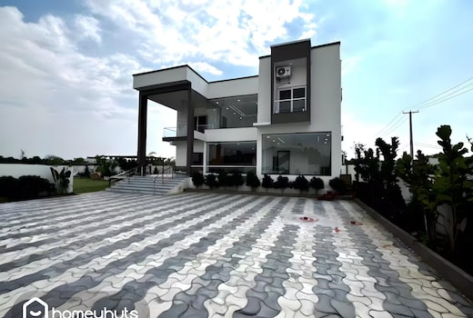The Bliss Farmhouse - 4BR with Private Pool By Homeyhuts
