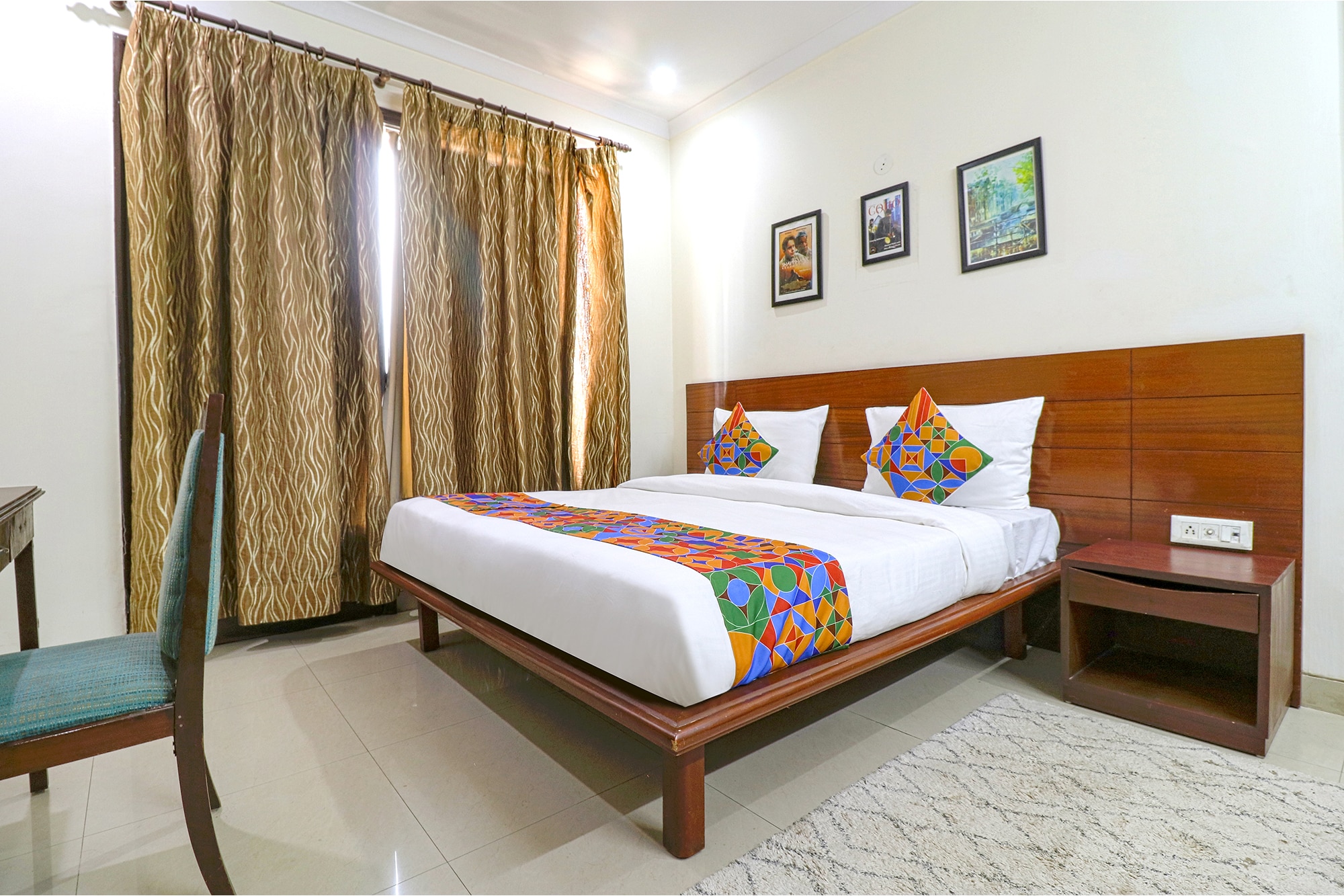 FabHotel Tipssy Inn 020 - Tap to explore photos