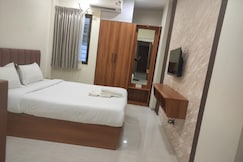 Vasant Prabha Lodging, Kolhapur