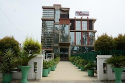 Hotel Ajuba Residency, Patiala