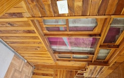 Tragopan with attached bathroom
